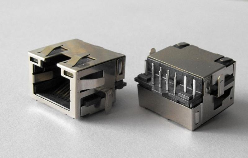 超薄沉板式带灯带翅型PCB连接器RJ45网络接口